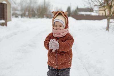 Organiser un séjour au ski en famille : garder l’équipement sous contrôle avec le sourire